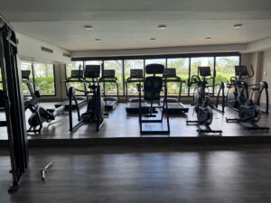 Condominio de lujo en Puerto Cancún con vista directa al mar y acceso a amenidades exclusivas