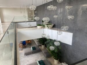 Departamento en edificio premium de Puerto Cancún con seguridad privada y concierge