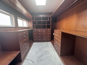 Amplio vestidor en casa en renta en zona hotelera Cancún