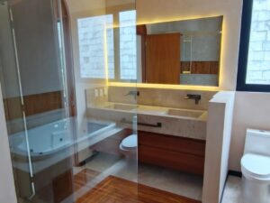 Casa exclusiva de lujo en Tulum Country Club con diseño de vanguardia y acabados premium