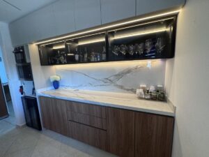 Cocina equipada en departamento en venta en zona hotelera Cancún