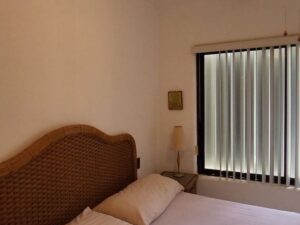 Condominio en venta en Isla Dorada Cancún con diseño moderno, jardines tropicales y alberca