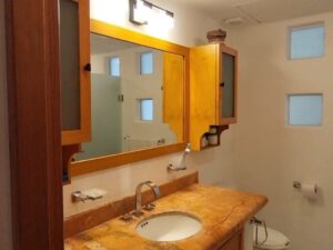 Propiedad de lujo en Isla Dorada Cancún con 2 baños, jardines y amenidades premium del residencial
