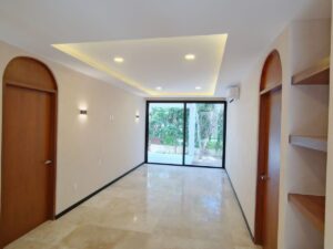 Residencia premium en venta en Tulum Country Club con diseño sofisticado y funcional