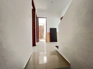 Residencia en renta en Arbolada Huayacán con espacios luminosos y excelente distribución